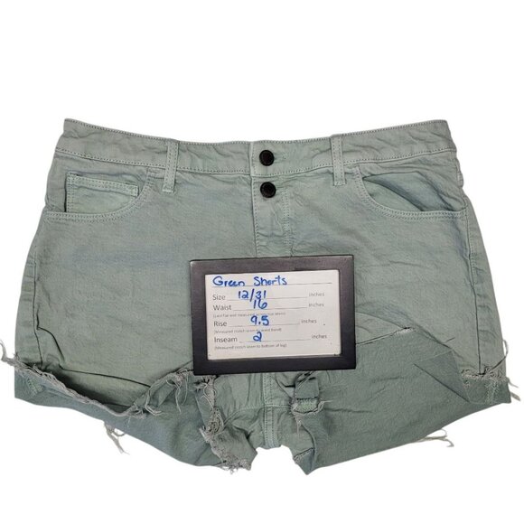 Universal Threads Denim Shorts Distressed Light Green Womens Size 12 31 - Picture 7 of 9